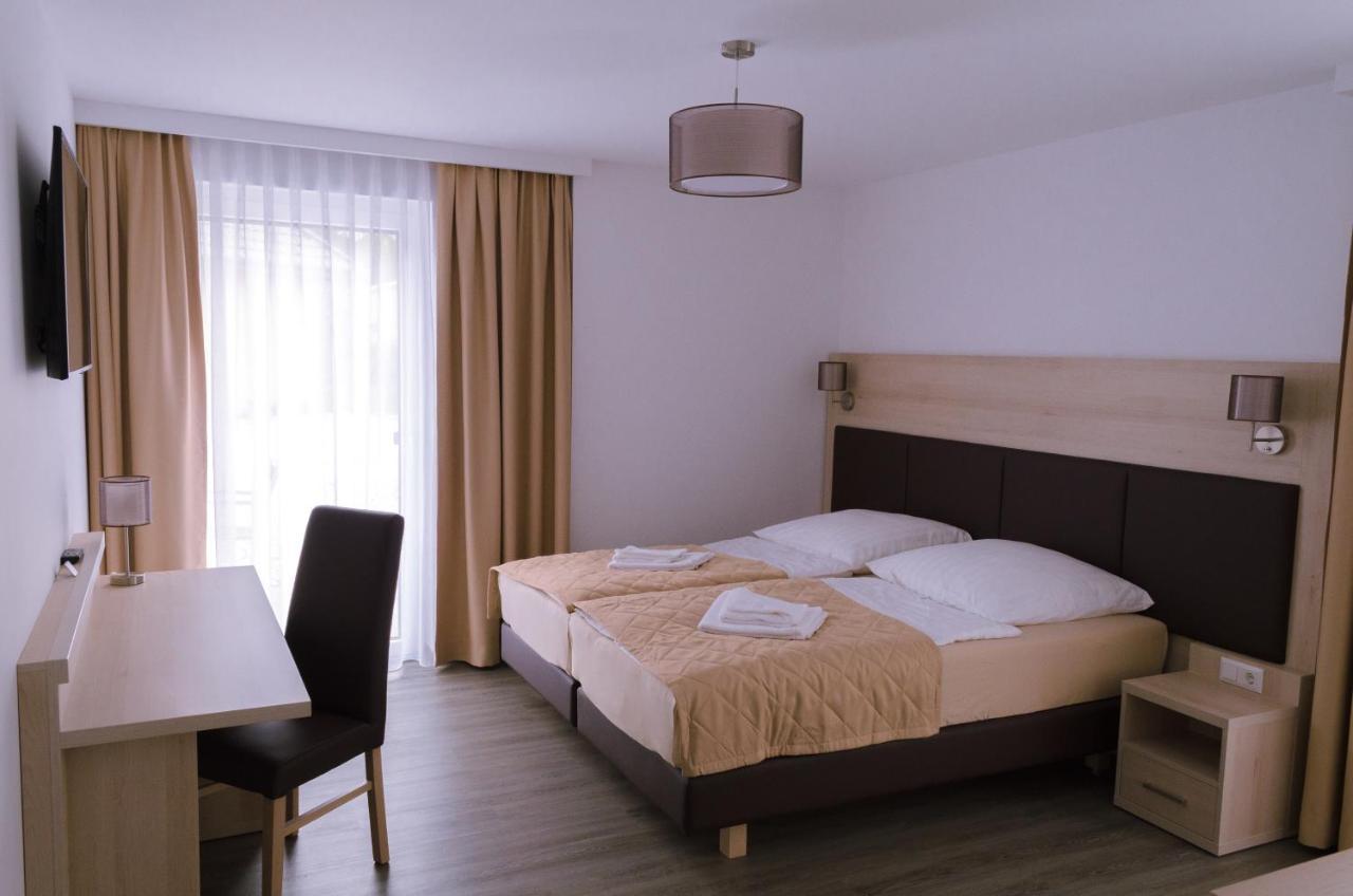 Glindower Alpen Pension Вердер Екстер'єр фото